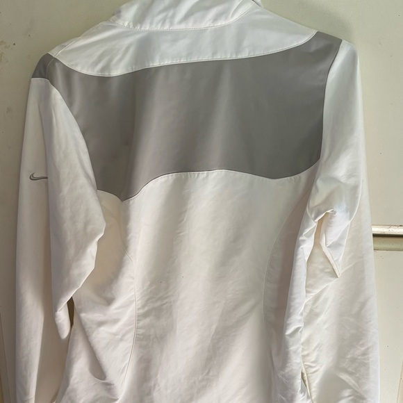 Ladies Nike Jacket - Picture 2 of 2